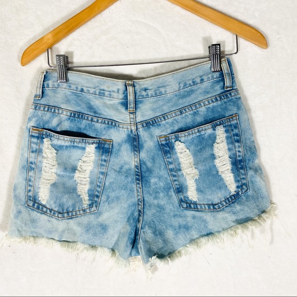 High waisted pocket distressed shorts - Picture 6 of 7